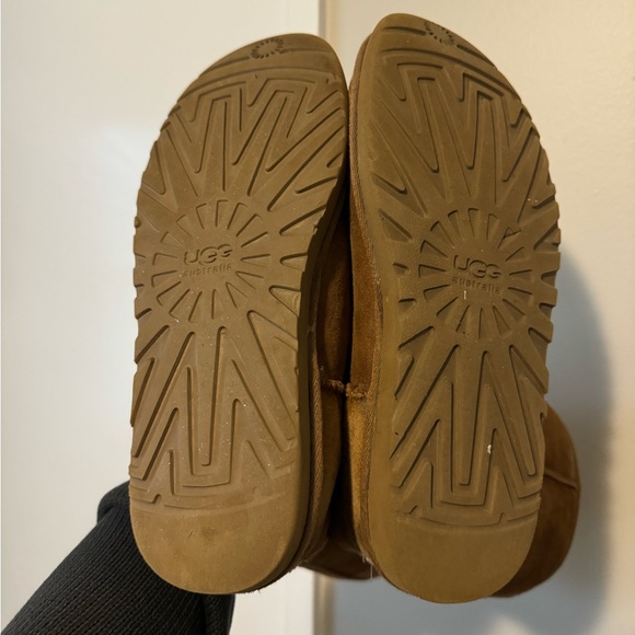 Classic Tall Sheepskin Ugg Boots Size 9 Authentic - Picture 3 of 4